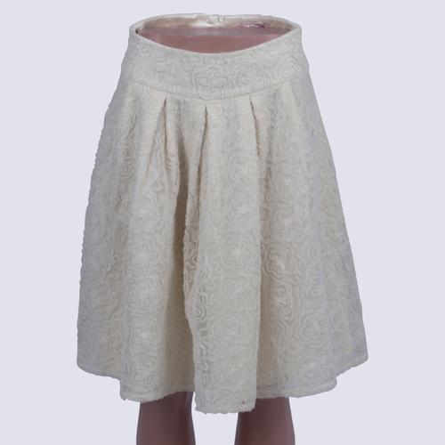 Review Cream Lace Pleated Skirt