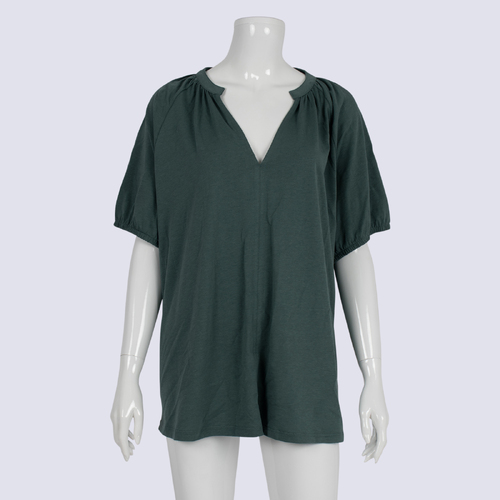 NWT Sussan Emerald Short Sleeve Top