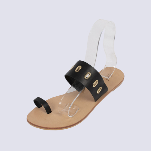NWOT Seed Flat Black Toe-strap Sandal