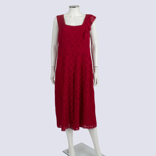 Review Sleeveless Red Lace Dress