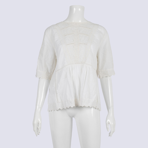 Manteau Noir Cream Lace Detailed Short Sleeve shirt